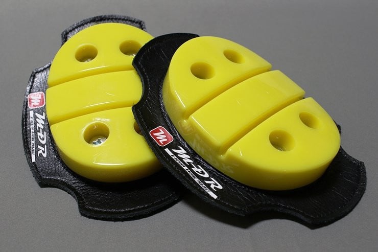 
M-DR バンクセンサー (スライダー 黄) ／ M-DESIGN 膝当て バイク用品 奈良県 田原本町
