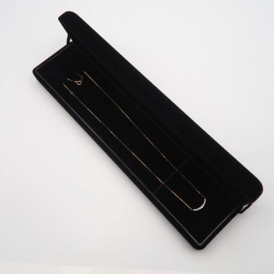 ふるさと納税 甲府市 K18 0.1ct ダイヤモンド アーチペンダントネックレス　FHH-019833 |  | 03