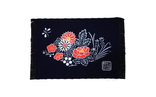 郡上本染テーブルセンター　花柄 キッチン用品 食器 調理器具  配膳用品 キッチンファブリック  テーブルクロス
