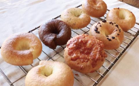 【Cafe リノ】高知県産のおからを使ったもちもちベーグル（7種ベーグル詰合せ）8個セット