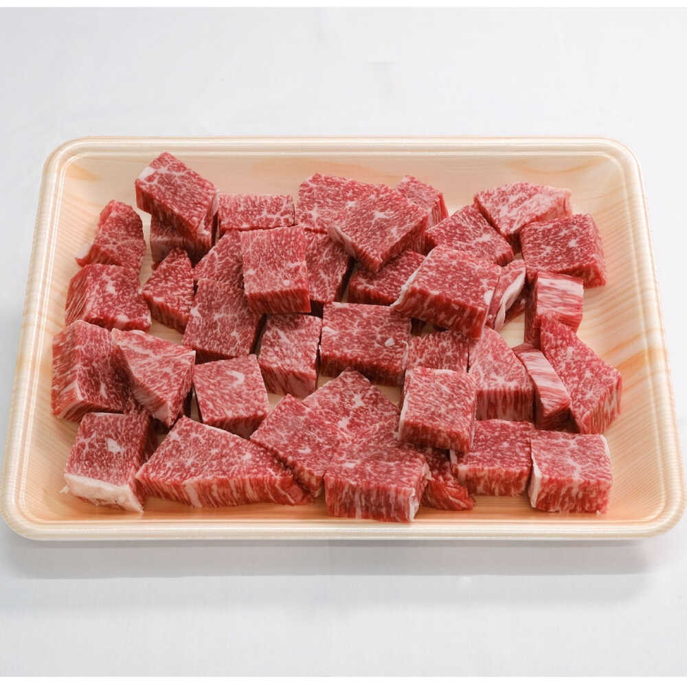 【ふるさと納税】厳選佐賀牛赤身サイコロステーキ500g / ブランド牛 黒毛和牛 牛肉 / 佐賀県 / 有限会社片岡精肉店 [41AEAC016]