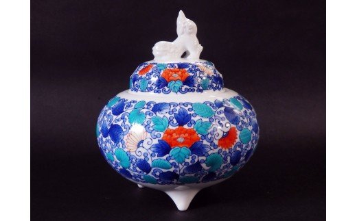 【伊万里焼】色鍋島唐草文香炉【市川冬山窯】 H450