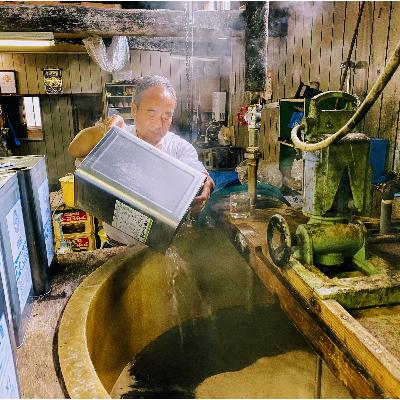 ふるさと納税 津和野町 【合成保存料不使用】伝統の味「大仲屋本店」の濃口4本・淡口1本・さしみ醤油1本〈各1L・3種セット〉 |  | 03