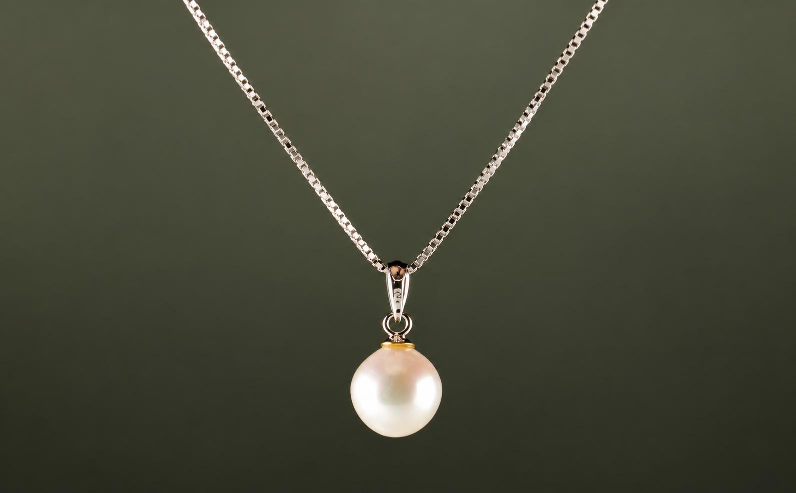 
                  【天白真珠】9㎜ バロック球 （SVチェーン） 真珠 パール 宝石 ジュエリー シルバー ネックレス アクセサリー 天白真珠 [tenpaku32] 
                