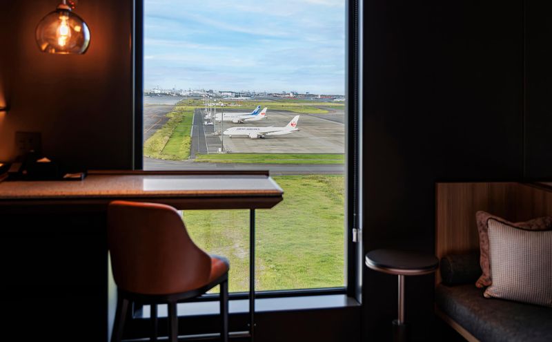 宿泊ご招待券 東京 ホテルメトロポリタン 羽田 スタンダードツイン エアポートサイド 1泊2日 ご朝食付き 1室2名様 羽田空港 ホテル 景色 レストラン