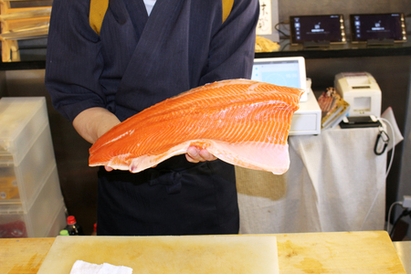 瀬戸内海 レモン育ち 広島レモンサーモン (皮あり) 4パック 760g [1637]