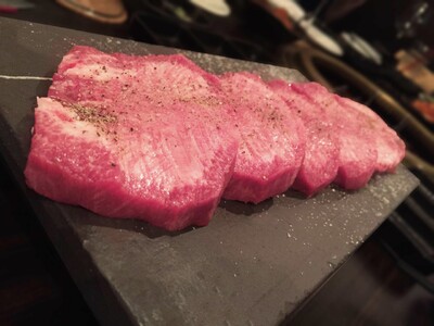 厚切り牛タン(特製塩ダレ) 牛タン_OS302-0002