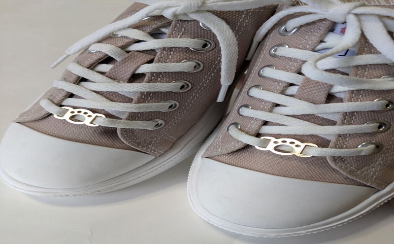 【4004】スニーカーWA! かざり 肉球 ゴールド