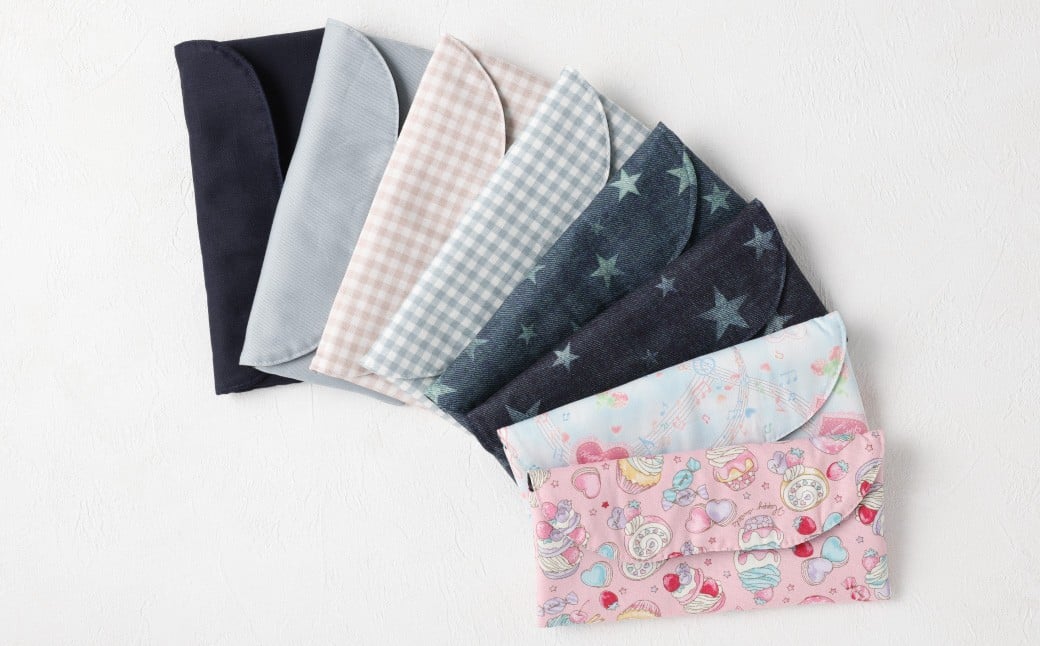 カトラリーケース 1点