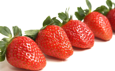 ［先行予約］いちご（まりひめ）　1パック(11粒入り）×4パック　ゆりかーご包装  ［2026年3月中旬から4月中旬にお届け予定］tagfam004