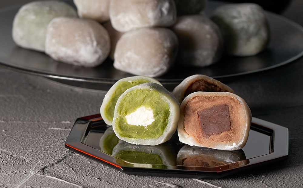0C1-112 生チョコ大福、抹茶生クリーム大福詰合せ（12個入）