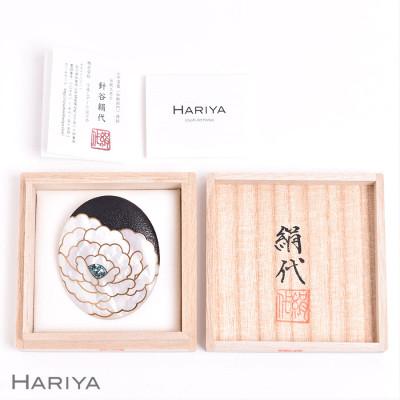 ふるさと納税 加賀市 牡丹蒔絵 白蝶貝ブローチ (縦55mm×横45mm) |  | 03