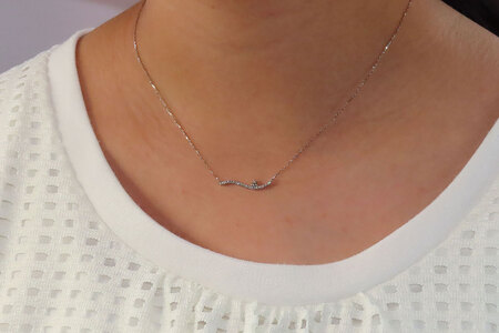 K18 イエローゴールド ダイヤモンド ペンダント ウェーブ MJ-1122 ジュエリー