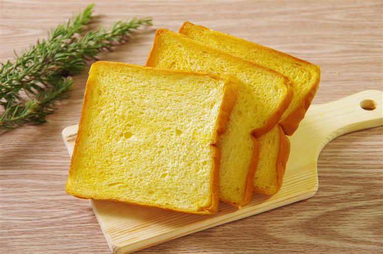 【室戸海洋深層水仕込み】食パンバラエティセット連続３回定期便  食パン ぱん 朝食 ギフト 定期便 人気 食事パン おやつ レーズン ぶどう ドライフルーツ かぼちゃ あんこ セット バラエティ