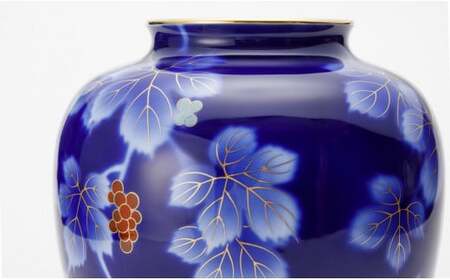 有田焼 呉須ブドー 8号 花生【深川製磁】花瓶 花器 壺 インテリア 伝統工芸 縁起柄 aa044