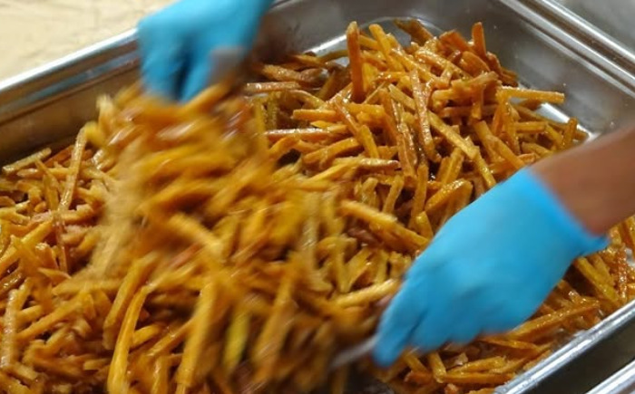 芋けんぴ 生揚醤油 1袋（約150g） / 芋けんぴ 芋ケンピ 芋 けんぴ ケンピ 醤油 しょうゆ おやつ さつまいも さつま芋 和菓子 芋スイーツ 高知県 高知 【西川屋老舗】 [ATHS005]