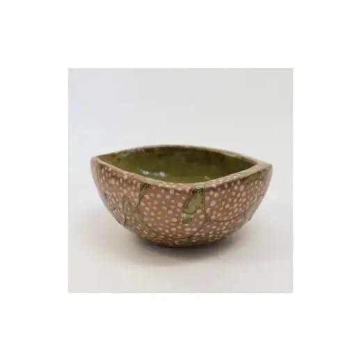 釉彩鉢 和食器 深皿 陶芸品《受注制作》中鉢 変形 三角 深皿 皿 和食器 おすすめ モダン おしゃれ 煮物 サラダボール 陶芸 手作り 陶器 装飾品 陶芸作家