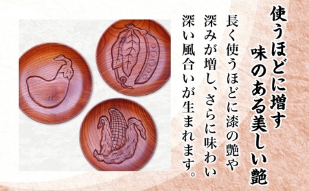 鎌倉彫 銘々皿 2枚セット 手作り 皿 工芸品 木製 お茶 お茶菓子 絵柄 おまかせ 彫刻 拭き漆塗り 欅 けやき ケヤキ キッチン雑貨 ファミリー 来客用 取り皿 カフェ風食器 取り皿 プレゼント 