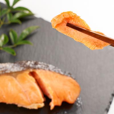 ふるさと納税 いすみ市 【レンジで簡単調理】焼き塩鮭10切 |  | 02