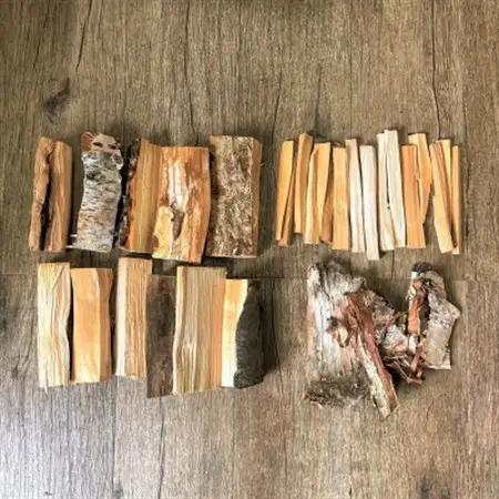 薪のお試しセット 2kg  北海道産 広葉樹 キャンプ_北海道産 道東産 広葉樹 木の皮 焚き付け 用 薪 焚き火 初心者 ソロキャンプ キャンプ 北海道 釧路町 釧路超 特産品 _【1410198】