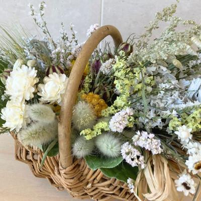 ふるさと納税 茅野市 信州八ヶ岳の麓から贈るドライフラワーアレンジメントM(イエロー) |  | 01