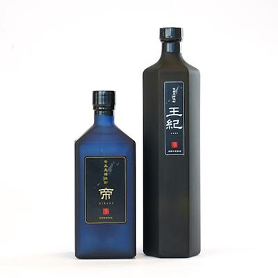 ふるさと納税 伊仙町 黒糖焼酎　王紀・帝ギフトセット　mkmt15 |  | 01
