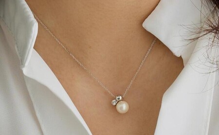 艶やかパールにストーン寄り添うネックレス(カラー：ピンクゴールド)【043-020-3】