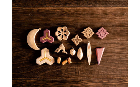 井波彫刻のアクセサリーづくり ピアス・イヤリング＜体験プラン＞