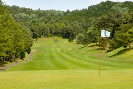 甲賀カントリー倶楽部 平日2名様 セルフプレー券 [0103]