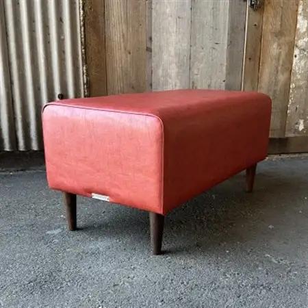 90 Bench(90ベンチ)ランド レッド BR鉛筆脚【SWOF】_雑貨・日用品 椅子・チェア・ソファ 家具・インテリア _【1580510】