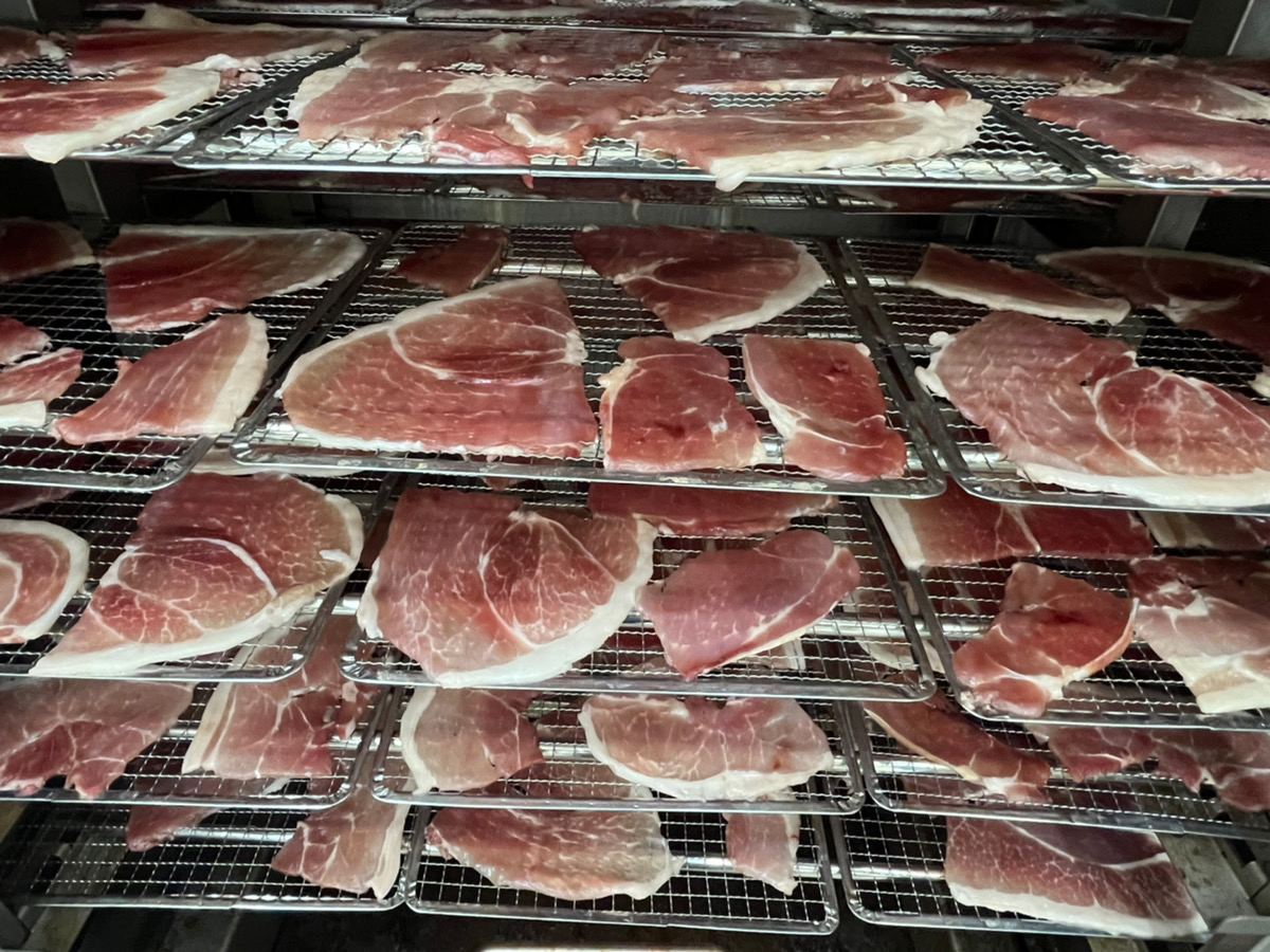 北海道産 上ノ国ポークペッパージャーキー30g入 3パック