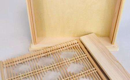 神棚 牡丹 / ひのき モダン おしゃれ シンプル 壁掛け 白川町 / 和泉産業[AWBH004]