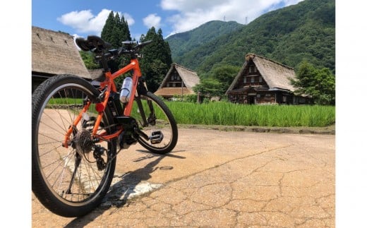 E-bikeで走る！ガイド付きサイクリングツアー ＜世界遺産五箇山サイクリング＞