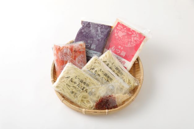 【一週間以内に発送】【もつ600g】博多明太もつ鍋（醤油味）3人前セット【海千】_HA0586