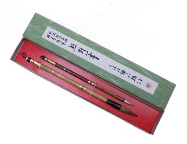 
                  熊野筆 書筆 2本セット（松）【書道筆 習字筆 毛筆 筆 熊野筆 伝統工芸 職人技 高級筆 セット ギフト 贈り物】41-10
                