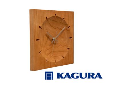 家具蔵 KAGURA 時計 ソアレ角 チェリー材 セイコークロック社製スイープムーブメント 掛け時計 天然木 茨城県 静音 おしゃれ 壁掛け時計 軽量 壁時計 北欧 シンプル 大きい アナログ オシャレ 木目調 チェリー無垢材 オイル仕上げ 【株式会社アイダ】【ho1330】