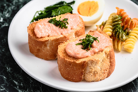 【訳あり】 博多 辛子明太子 バラコ 1kg(500g×2p) 吉富町/株式会社MEAT PLUS [BGAB034]