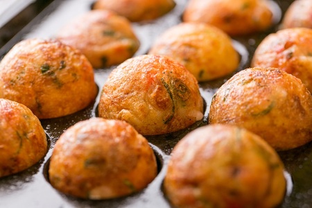 a10-1005　蛸之徹監修 タコシソ焼 【たこ焼き70粒】