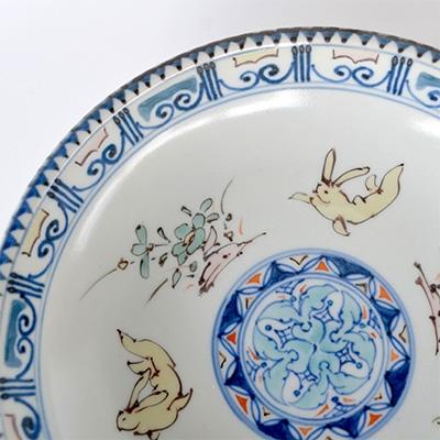 ふるさと納税 嬉野市 染錦花兎文皿(桐箱入) |  | 01