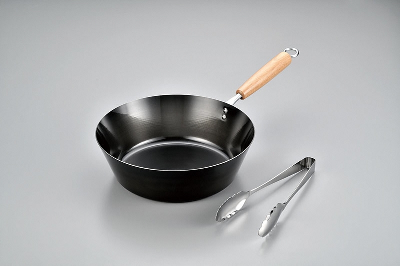 
                  深型フライパン26cm 燕製高級トング付 FC012256
                