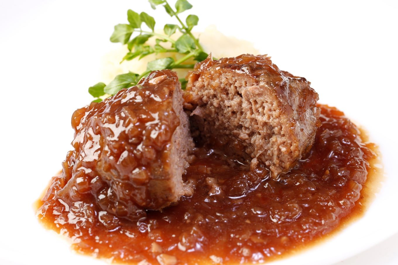 
            桂＜縁＞奥出雲和牛のハンバーグ4個セット【 贅沢 島根県 奥出雲和牛 国産 黒毛和牛 ブランド牛 冷凍  晩御飯 ハンバーグ 牛肉 100％ はんばーぐ プレミアムハンバーグ 記念日 パーティー ご褒美 ごちそう お取り寄せ ギフト プレゼント レトルト 冷凍 個包装 贈答用 おもてなし 御中元 お歳暮 C-122 】
          