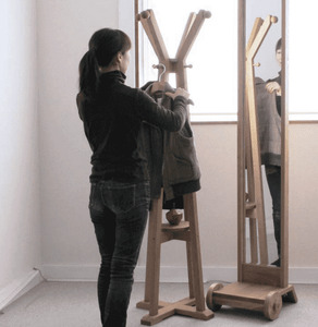 ハンガー ラック 服 コート 掛け 収納 おしゃれ 木製 木育 無垢材 国産 栗の木 栗材 インテリア ファッション 藤枝家具 木工品 日用品 遊木舎 G10 ポーチラック 静岡県 藤枝市 ( 収納ﾗ