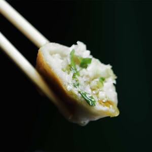 肉餃子90個(15個×6)  冷凍餃子 ギョーザ ぎょうざ 中華 簡単調理 小分け 冷凍食品 焼くだけ 惣菜 冷凍 肉 豚肉 【2026年9月上旬迄発送】
