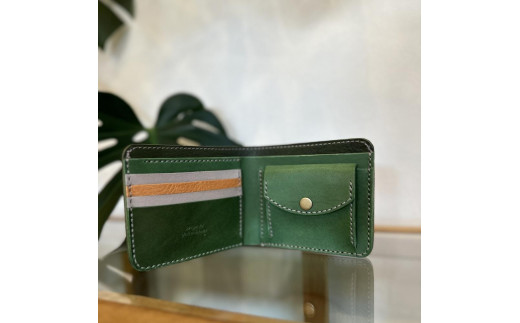 苔の森・屋久鹿レザーの二つ折り財布