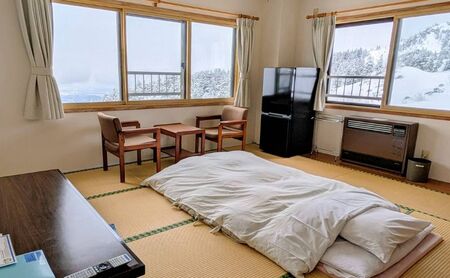 湯元凌雲閣 【 1泊朝食付 】 ペア 宿泊券 ホテル 旅館 旅行券 北海道 上富良野町 十勝岳