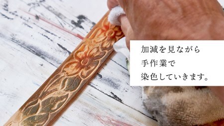 牛革ベルト（麻模様・紺色かすれ染め）【太さ40mm / 厚さ3.7mm / M(110cm)】 牛革 父の日 手作り ベルト 革製品 [BE014ya-M]