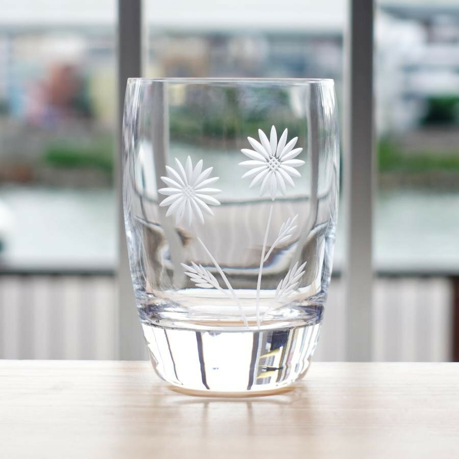 【ふるさと納税】浅草切子 マーガレット 家飲み グラス 日本酒 ハンドメイド 手作り ぐい呑み 酒器 ギフト 贈答 プレゼント