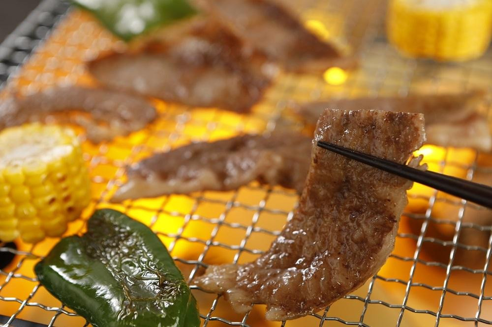 
                  特選焼肉500ｇ《近江牛A5ランクメス牛みのや精肉店》
                