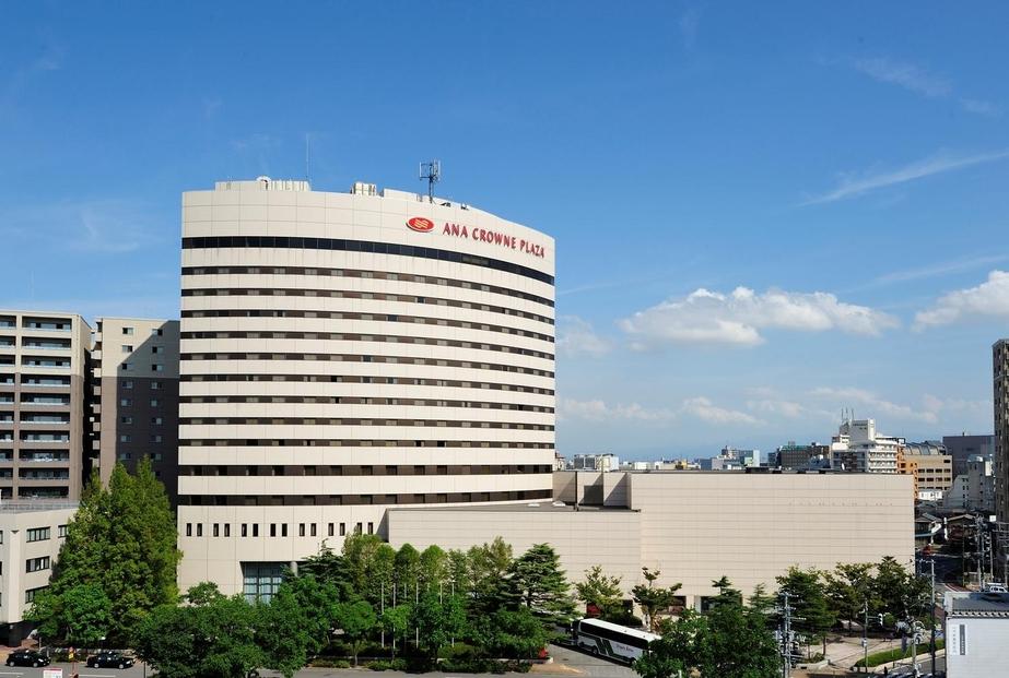 【IHG・ANAホテルズ特集】ANAクラウンプラザホテル新潟・スーペリアツインルーム2名1室 ペア宿泊券(朝食付き)