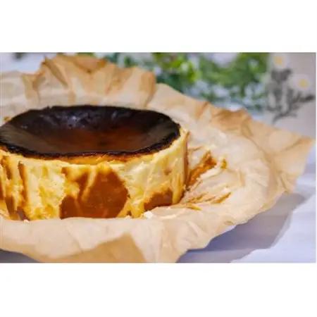バスクチーズケーキ【大和茶】【配送不可地域：離島】【1679435】